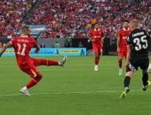 آرني سلوت: محمد صلاح نموذج مثالي فى ليفربول