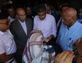 محافظ الجيزة لرؤساء الوحدات المحلية بالعياط: اسمعوا للناس بالقرى والنجوع