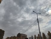 غيوم تكسو السماء بالأقصر.. ودرجات الحرارة تصل 43 درجة.. فيديو وصور