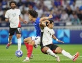 منتخب مصر الأولمبى يسطر ملحمة كروية أمام الديوك الفرنسية رغم الخسارة 3 - 1.. الفراعنة تفوقوا فى الشوط الأول وتقدموا بهدف صابر.. طرد عمر فايد أثر سلبا ومنح الأفضلية للمنافس.. وحلم الميدالية قائم أمام المغرب