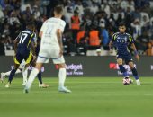 النصر يواصل الانهيار أمام الهلال ويستقبل الهدف الرابع فى الدقيقة 79