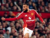 نصير مزراوى ممثل مانشستر يونايتد فى المجتمع الإسلامى