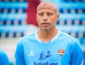 مدافع المحلة: اشتغلت فى بنزينة للعب كرة القدم.. و"الوحش" سبب رحيلى عن الإسماعيلى