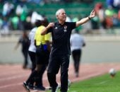 كولر يرفض المُجازفة فى تشكيل الأهلى أمام الزمالك بالسوبر الأفريقى 