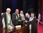 جامعة القاهرة تحتفل بتخريج دفعة جديدة من كلية التربية للطفولة المبكرة