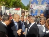 فى زيارته الثانية.. وزير التربية والتعليم يتفقد عددا من المدارس بقنا "فيديو"