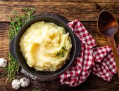 طريقة عمل البطاطس البيوريه بالسمن البلدي.. تنفع للانش بوكس