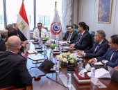 وزير الصحة يعقد اجتماعًا لمتابعة مستجدات العمل بمنظومة ميكنة المنشآت الطبية وتراخيص مزاولة المهنة