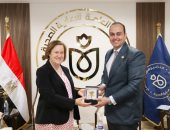 رئيس هيئة الرعاية الصحية يلتقى المدير الإقليمى للوكالة الفرنسية للتنمية (AFD) 