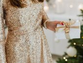 عندك مناسبة الأيام دى.. 5 ألوان فساتين سهرة موضة خريف 2024