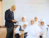 وزير التعليم ومحافظ الفيوم يتفقدان مدارس بالمحافظة.. صور