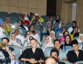 مسرح قصر ثقافة الأقصر يستقبل الجمهور لمشاهدة العرض المسرحى توتة توتة.. صور