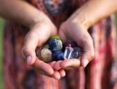 5 أحجار كريمة تساعدك على الصبر وضبط النفس.. ما تتعصبيش على ولادك