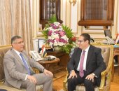 محافظ الجيزة يبحث مع رئيس جامعة القاهرة سبل دعم التعاون خلال المرحلة المقبلة