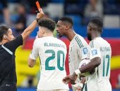 السعودية ضد اليابان.. إيقاف محمد كنو 3 مباريات قبل قمة تصفيات كأس العالم