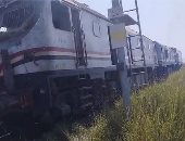 سحب عربة الجرار المتسببة فى حادث قطار المنيا.. فيديو