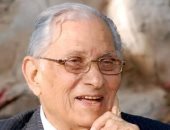 النجم الموهوب.. قدم 15 مسرحية وأكثر من 100 فيلم.. ذكرى وفاة عمر الحريرى