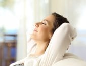 5 خطوات عملية بسيطة تساعدك فى الشعور بالرضا عن النفس