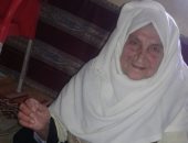 حكاية الحاجة فرحانة.. أسطورة النضال السيناوى أذلت الاحتلال وخلدها التاريخ.. رصدت تحركات العدو ونقلت الخرائط السرية.. والرئيس السيسى يوجه بإطلاق اسمها على حى ومحور بالقاهرة تقديرا لدورها البطولى.. صور 