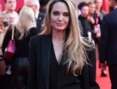 لو بتعاني من الوحدة رغم حياتك المشغولة زي أنجلينا جولي.. 5 أنشطة تسعدك