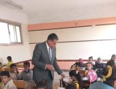 وكيل "تعليم الجيزة" يتسلم مهام عمله ويعقد اجتماعات مع الإدارات