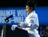 كاردي بي تحذر من انتخاب ترامب في تجمع لـ كامالا هاريس