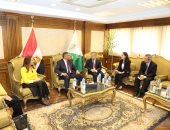 محافظ الجيزة يوقع خطاب النوايا لإقامة التوأمة مع مدينة نانجينج بالصين