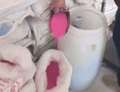 ضبط مصنع لتعبئة مساحيق غسيل مغشوشة مجهولة المصدر فى الجيزة