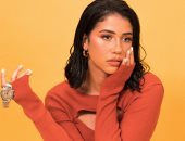 نوران أبو طالب تطرح أحدث أعمالها الغنائية كليب كان ليك معايا