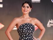 رانيا منصور ضيفة شرف مسلسل أفلاطوني مع جميلة عوض