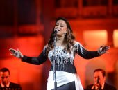 من وردة لنجاة.. ريهام عبد الحكيم تتألق بأغاني الزمن الجميل في حفل راعي مصر