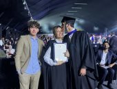 هنا شيحة تحتفل بتخرج ابنها "آدم": أنت أعظم إنجازاتي