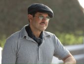 عمرو يوسف يخوض رحلة من الغموض بين الفكاهة والمكر فى درويش.. صور