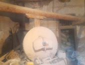 كنز الأجداد.. قصة معصرة زيوت عمرها أكثر من 200 عام فى قنا.. صور