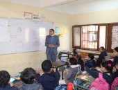 مدير تعليم الجيزة يحيل أحد العاملين بالمدارس للشئون القانونية لتقاعسه عن أداء مهامه