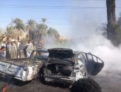 تفحم 3 جثث.. ننشر صور حادث تصادم سيارتين بالطريق الزراعى بأسوان