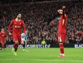 هل يزامل محمد صلاح ميسي فى الدوري الأمريكي؟