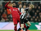 نيوكاسل يونايتد ضد ليفربول.. جوردون يسجل الثانى ومحمد صلاح يتعادل "فيديو"