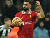 حارس ليفربول يهدى نيوكاسل التعادل 3-3 فى مباراة تألق محمد صلاح.. فيديو