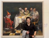 "ورقة كلاون" لوحة لمحمد زيادة لتجسيد الصراعات في صالون الشباب