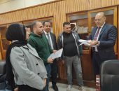 وزير العمل يُسلم عقود عمل جديدة لذوى همم بمحافظة القاهرة