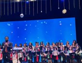 حفل كامل العدد.. كورال أكابيلا للأطفال يحيى حفل الكريسماس بقيادة نادر ناجى