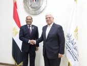 وزير التعليم العالى يستقبل نظيره الماليزى لبحث سبل التعاون المشترك بين البلدين