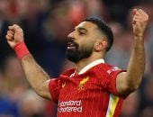 محمد صلاح يسجل الظهور الأول فى 2025.. قمة نارية بين ليفربول واليونايتد.. الفرعون يسعى لمواصلة أرقامه القياسية أمام ضحيته المفضلة والابتعاد بصدارة الهدافين.. وسلوت يبحث عن فوز جديد يقرب الريدز من لقب البريميرليج