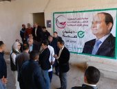 نائب محافظ الوادي الجديد تتفقد فرع التأمين الصحي بالداخلة وتلتقي مع المنتفعين
