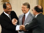 وفاة جيمى كارتر.. صانع سلام لا يكل.. أبرز المدافعين عن حقوق الإنسان.. أول رئيس لا يفوز بولاية ثانية بأمريكا.. ساهم فى توقيع معاهدة السلام بين مصر وإسرائيل بكامب ديفيد.. ووهب نفسه للخير بعد انتهاء رئاسته