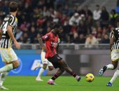 مواعيد مباريات اليوم.. قمة يوفنتوس ضد ميلان وبرشلونة مع إشبيلية