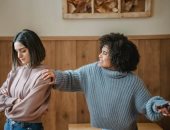 6 سلوكيات تقضى على أقوى الصداقات.. تجنبها قبل فوات الأوان