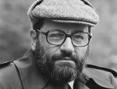 أومبرتو إيكو روائي وناقد أدبي إيطالي.. ما هى أشهر أعماله؟