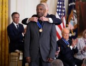 دينزل واشنطن يحصل على أعلى وسام مدني في الولايات المتحدة